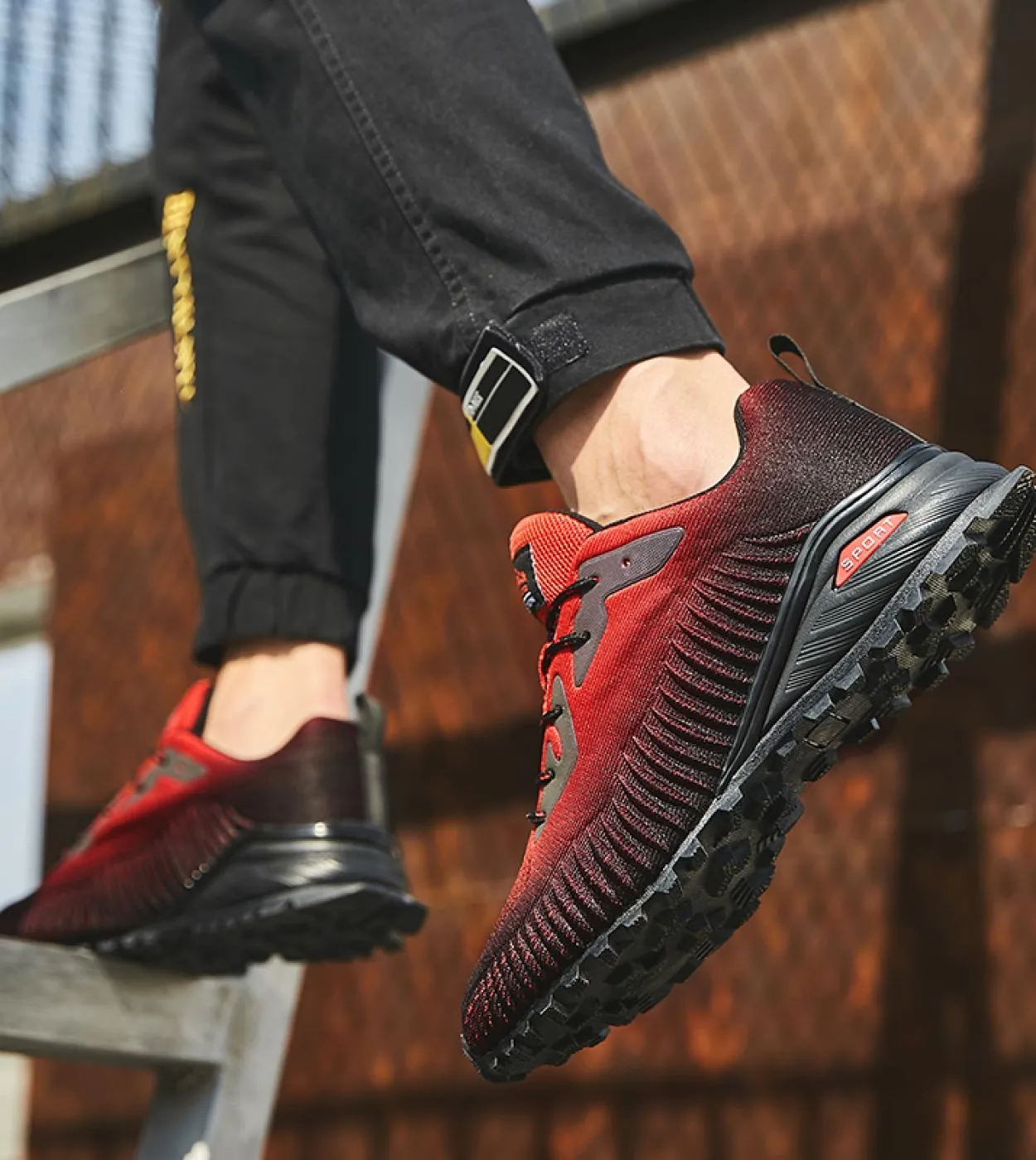 Men Shoes Sneakers Male Tenis Luxury Shoes Mens Casual Shoes Trainer Race Breathable Shoes Fashion Loafers Running Shoes